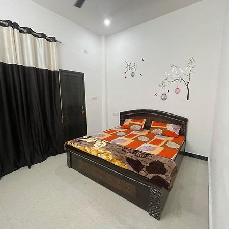 Rukmani Villas Group Of Rukmani Home Stay Mathura Exterior photo