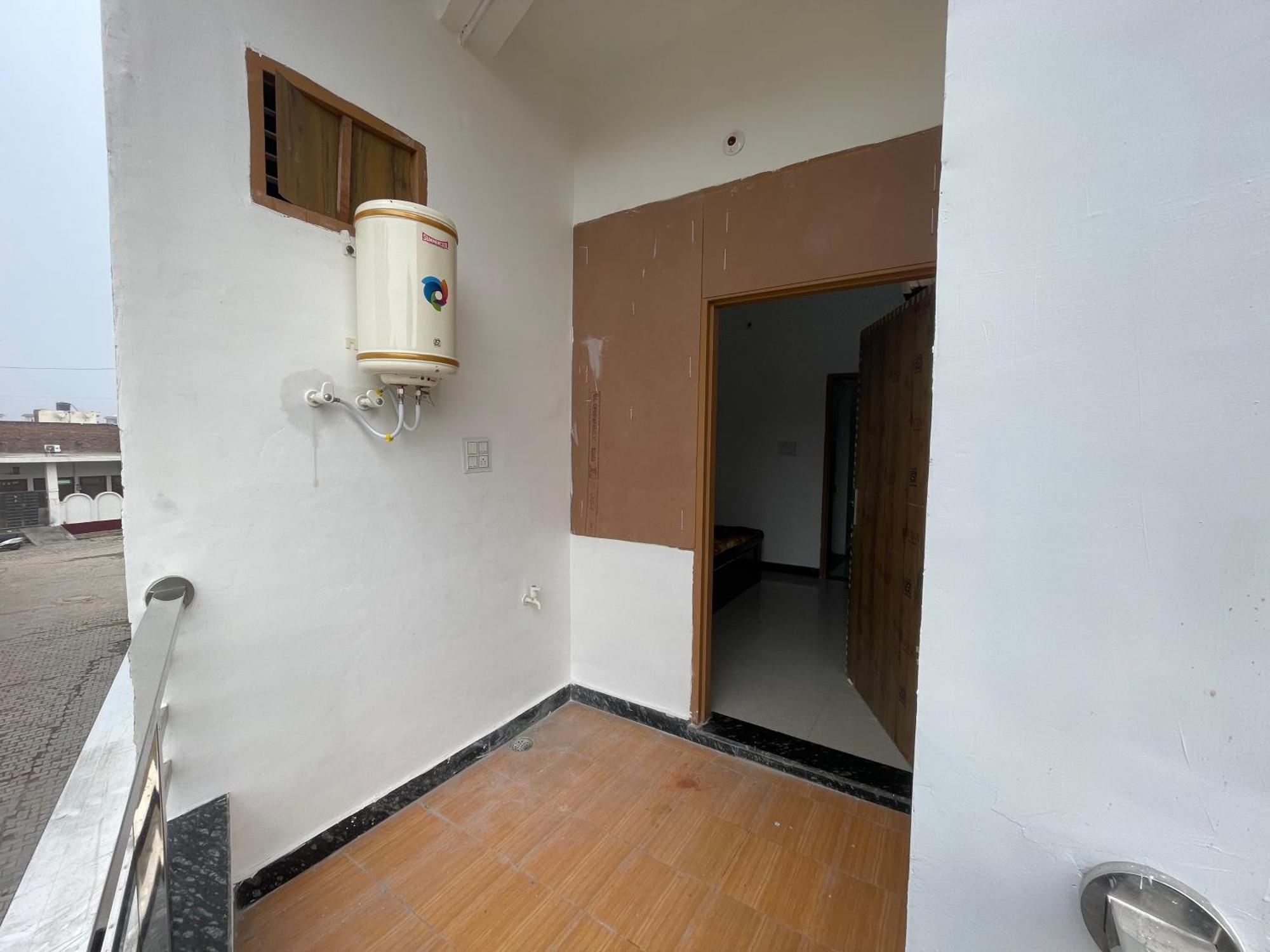 Rukmani Villas Group Of Rukmani Home Stay Mathura Exterior photo